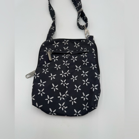 Travelon Crossbody Bag - Picture 1 of 5